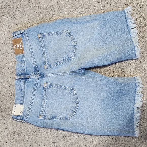 New We The Free Big Sur Coast boyfriend short Button Up Fly Women's size 25 - Picture 10 of 14